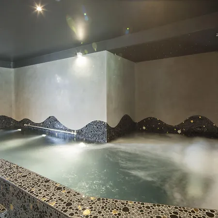 Villa Solaris Hotel & Residence-3
